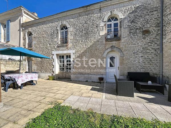 Maison de ville à vendre à Luçon - 5 pièces, 90 m², 3 chambres