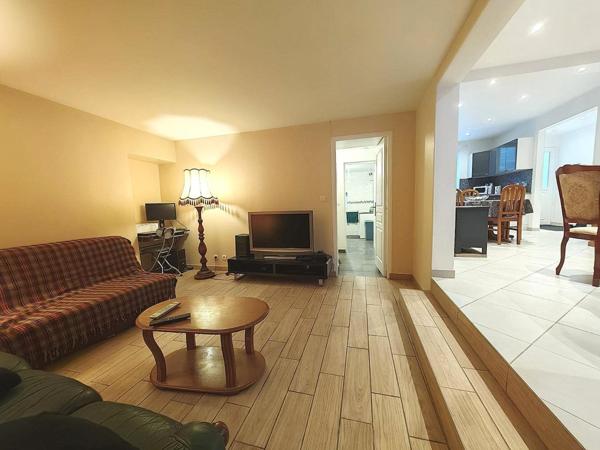 Maison entièrement rénovée avec goût - Aucun travaux à prévoir - Grange/Terrain/Terrasse