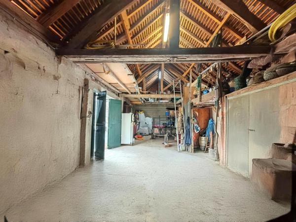 Maison entièrement rénovée avec goût - Aucun travaux à prévoir - Grange/Terrain/Terrasse