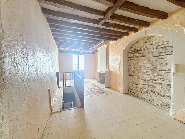 Coup de coeur : maison historique + local au coeur d'Angers - 157 m² de champs des possibles