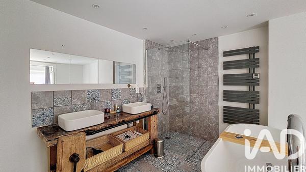 Location appartement 3 pièces 75 m² Rive-de-Gier