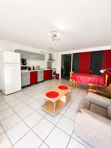 Appartement
         2 pièces
        - 55 m² Exclusivité 79 000 € *