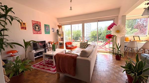 Appartement  4 pièce(s) 69.63 m2, stationnement , ascenseur, balcon