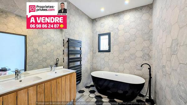 MAGNIFIQUE VILLA MODERNE ET PRESTATIONS HAUT DE GAMME