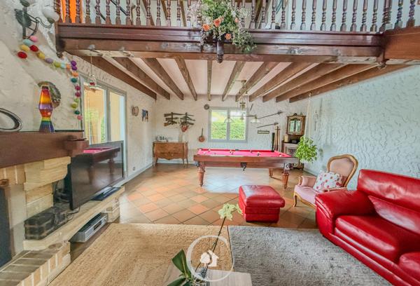 Le Taillan-Médoc (33320) MAISON LANDAISE FAMILIALE T5 - 4 CHAMBRES - PISCINE - GARAGE XXL - GERMIGNAN