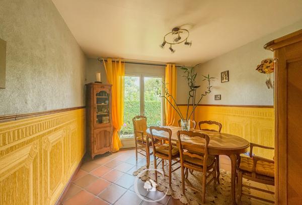 Le Taillan-Médoc (33320) MAISON LANDAISE FAMILIALE T5 - 4 CHAMBRES - PISCINE - GARAGE XXL - GERMIGNAN