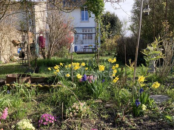 Orléans, Maison à vendre 5 pièces de 92 m2- 3 chambres avec jardin