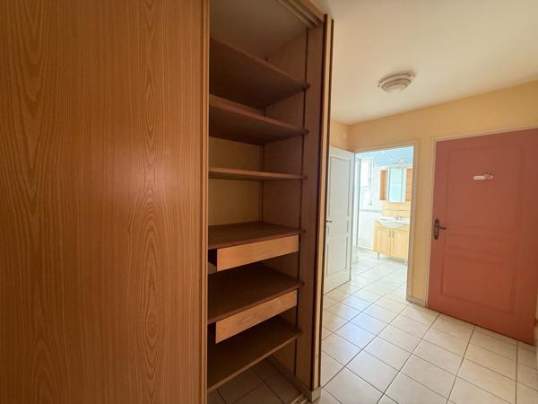 La Ferté-Gaucher (77320) Appartement F3 lumineux avec balcons - ascenseur - parking - cave - résidence sécurisée 77320 La Ferté Gaucher