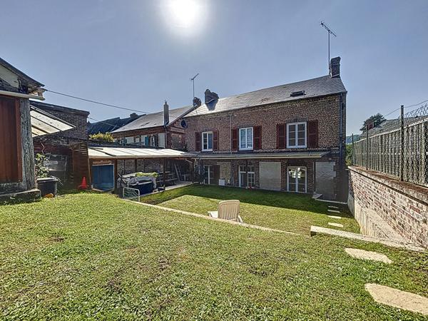 Achat maison Livarot-Pays-d'Auge - 8 pièce(s) - 200 m² - 210 000 €