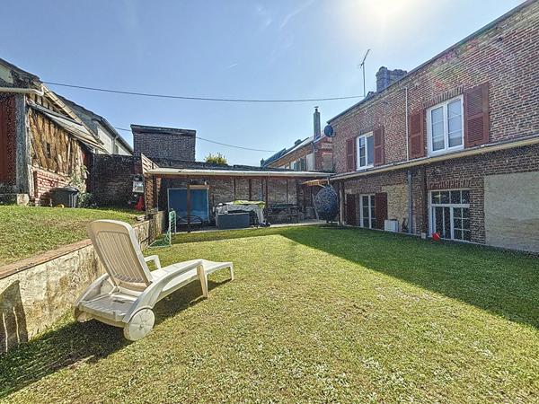 Achat maison Livarot-Pays-d'Auge - 8 pièce(s) - 200 m² - 210 000 €