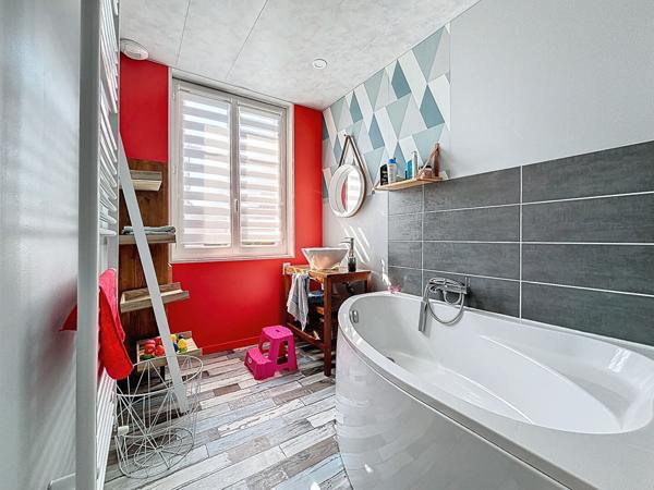 Achat maison Livarot-Pays-d'Auge - 8 pièce(s) - 200 m² - 210 000 €