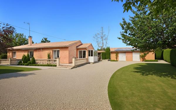 Maison à vendre    4 pièces •  Nègrepelisse