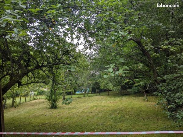 Dpt Dordogne (24), à vendre PERIGUEUX (1 KM) Terrain DE 832 m².