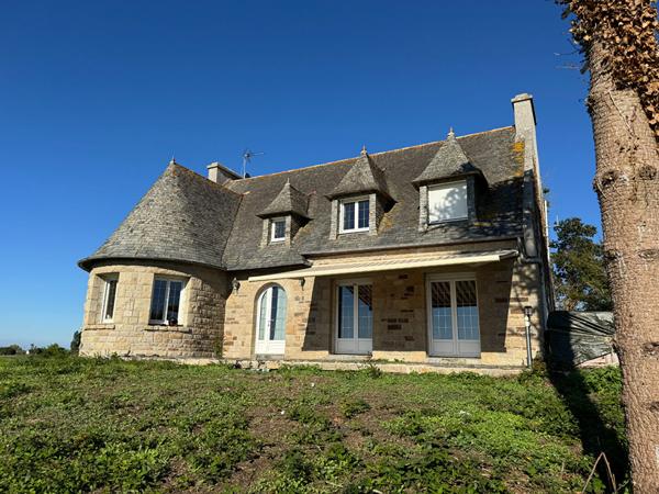 Maison Plouvorn 10 pièce(s) 185 m2 Plouvorn