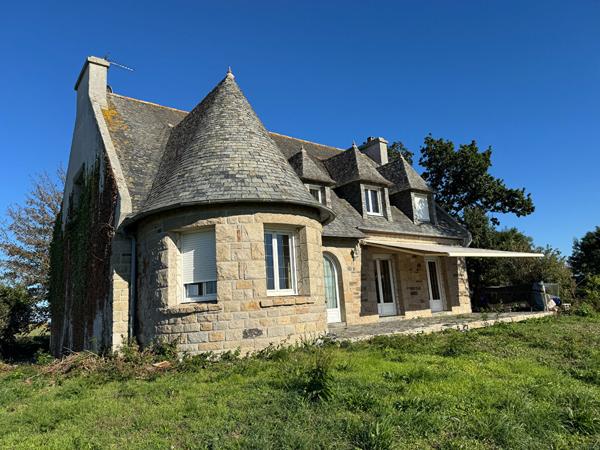Maison Plouvorn 10 pièce(s) 185 m2 Plouvorn