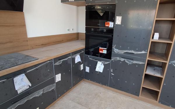 Maison à vendre    5 pièces • 143 m2 Roujan