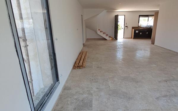 Maison à vendre    5 pièces • 143 m2 Roujan