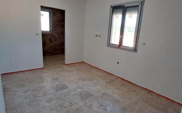 Maison à vendre    5 pièces • 143 m2 Roujan