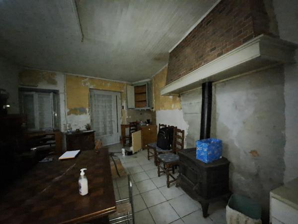 A VENDRE MAISON DE VILLE 103M² AVEC COUR