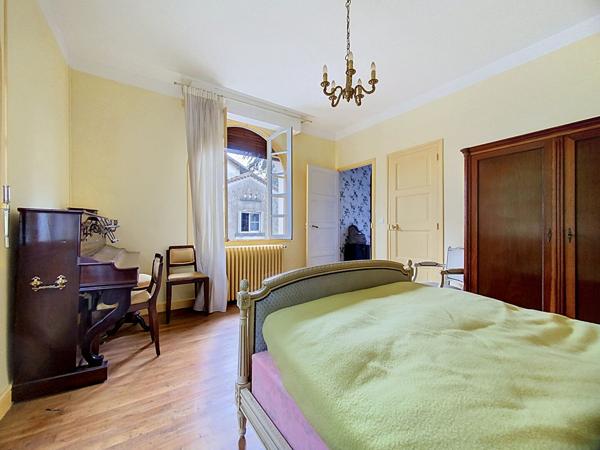 Maison de ville à Auch et son annexe de 110m2 avec jardin et garage