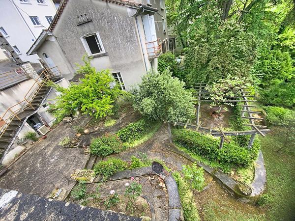 Maison de ville à Auch et son annexe de 110m2 avec jardin et garage