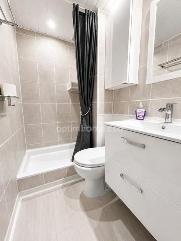 Appartement T2 cabine de 26m2 entièrement rénové - CAP D'AGDE (34)