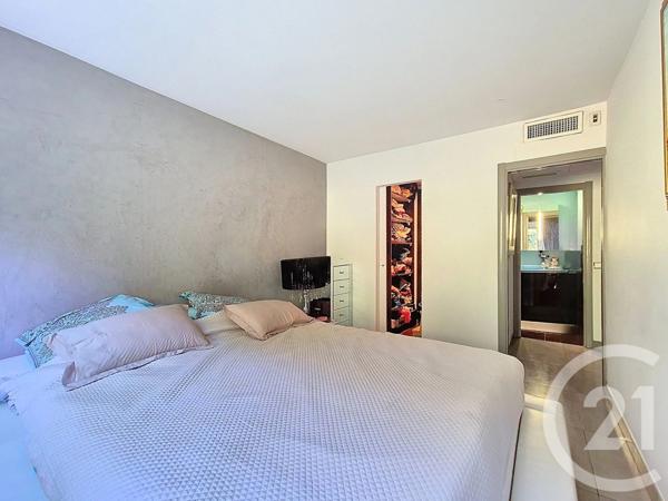 Appartement F4 à vendre  4 pièces - 117,16 m2 CAGNES SUR MER - 06