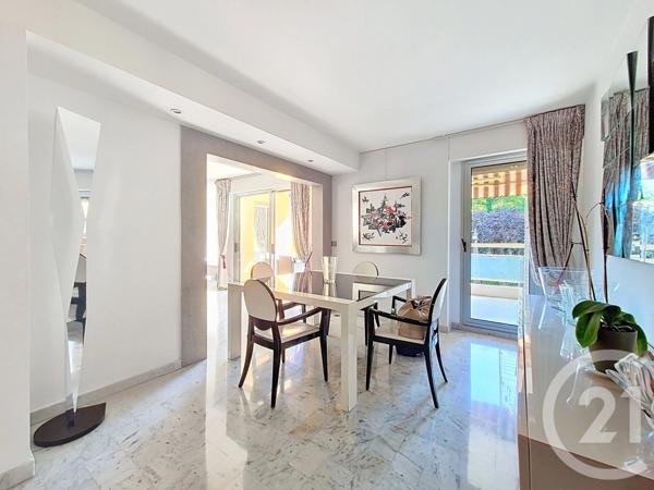 Appartement F4 à vendre  4 pièces - 117,16 m2 CAGNES SUR MER - 06