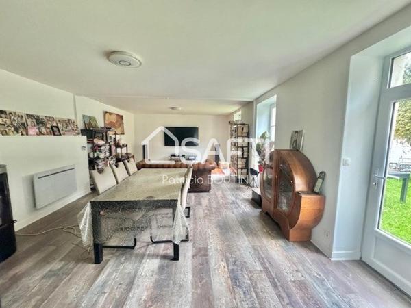 MAISON EN PIERRE 3 CHAMBRES 2 SALLES D'EAU GARAGE ET DEPENDANCE !