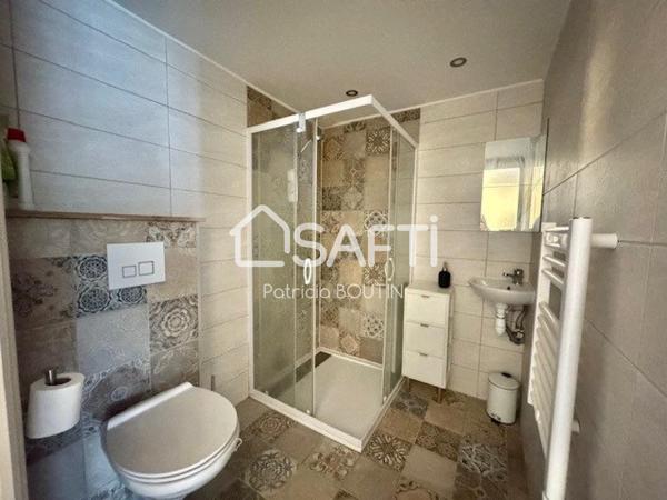 MAISON EN PIERRE 3 CHAMBRES 2 SALLES D'EAU GARAGE ET DEPENDANCE !