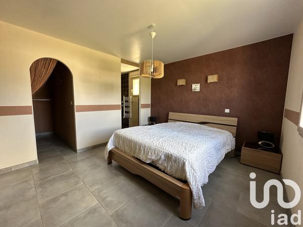 Maison à vendre 6 pièces 170 m² Saint-Pierre-Lafeuille