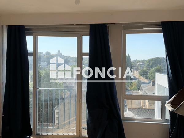 Location Appartement 3 pièces 75.41 m² - 10 RUE JEAN JAURES Poitiers 86000