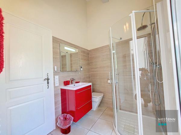 Maison à Six Fours Les Plages de 6 pièces de 180 m² sur 405 m² de terrain