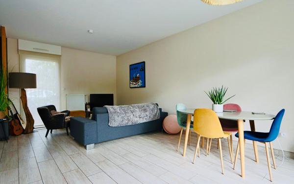 Maison à vendre    6 pièces • 106 m2 Francheville