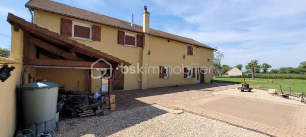 Corps de ferme de 322 m²