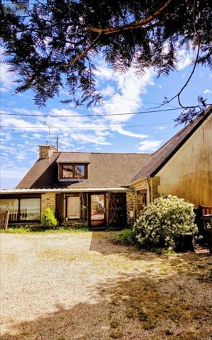 Maison individuelle à vendre à Quettehou dans la Manche (50630), ref : 2169