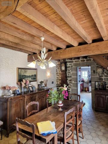 Maison individuelle à vendre à Quettehou dans la Manche (50630), ref : 2169