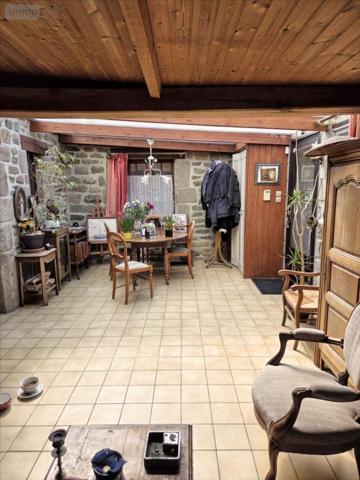 Maison individuelle à vendre à Quettehou dans la Manche (50630), ref : 2169