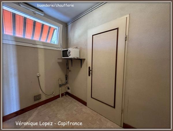 Le Passage, maison de plain-pied de 93m² avec garage, jardin et abri en dur
