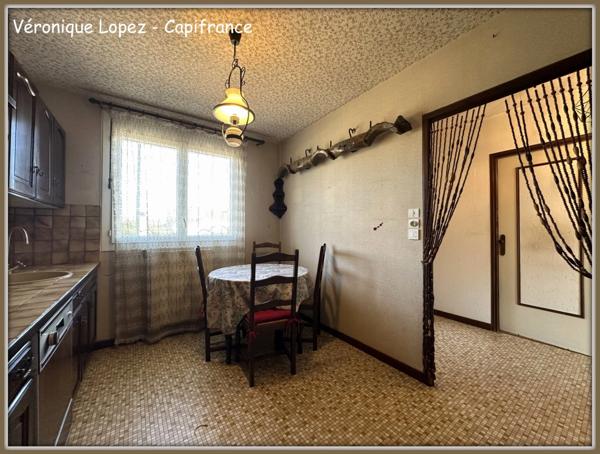 Le Passage, maison de plain-pied de 93m² avec garage, jardin et abri en dur