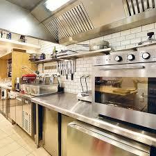 Fonds De Commerce
        
        - 180 m² 440 000 € *