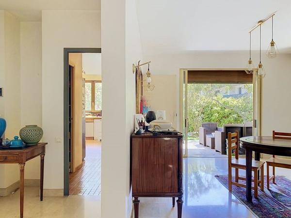 Maison 560 304 € Montpellier 6 p 217 m² DPE C