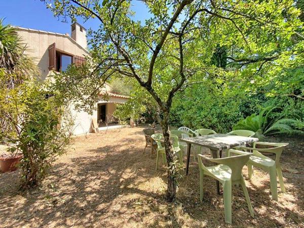 Maison 560 304 € Montpellier 6 p 217 m² DPE C