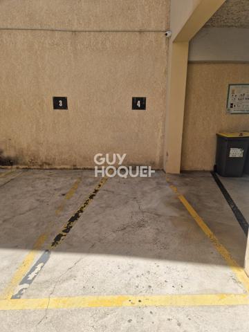 Appartement à vendre de 2 pièces de 30 m² hypercentre avec balcon et parking