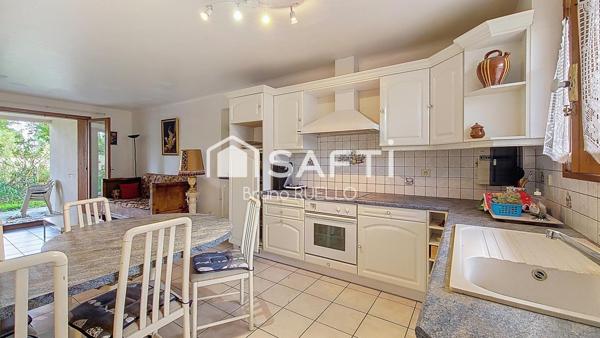 Maison au centre ville de Saint-Génis-des-Fontaines (66740)