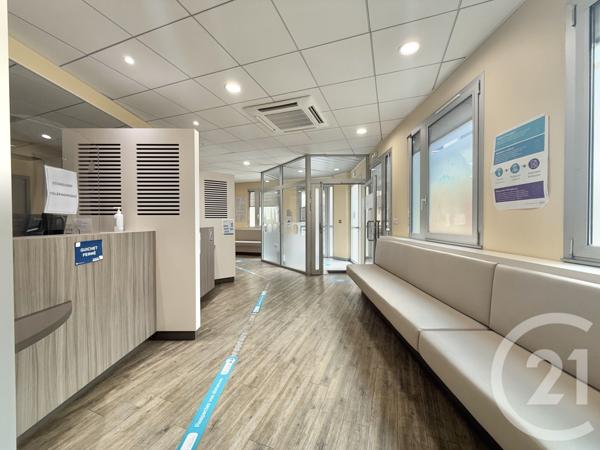 à vendre  297,49 m2 MOULINS - 03