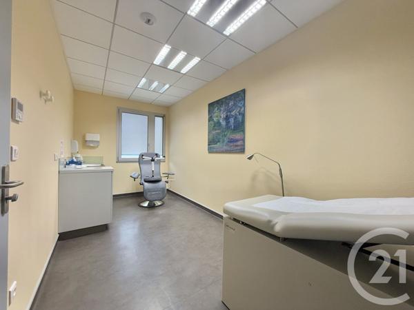 à vendre  297,49 m2 MOULINS - 03