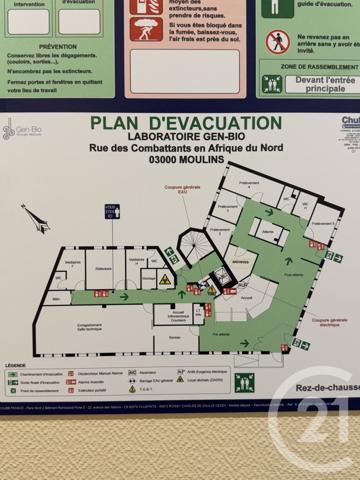 à vendre  297,49 m2 MOULINS - 03