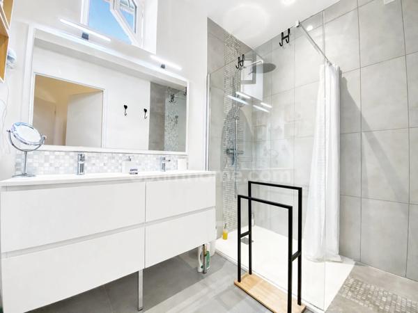 Maison de village 118m2 avec terrasse et garage à FLORENSAC (34)
