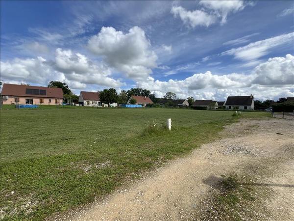 Terrain à vendre |  Ainay-le-Vieil |  968 m²